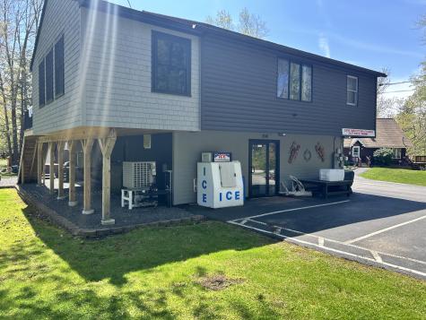 208 New Road Arundel ME 04046