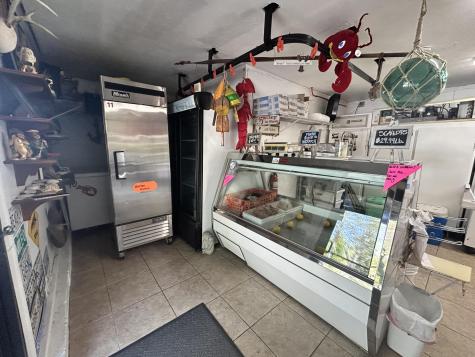 208 New Road Arundel ME 04046