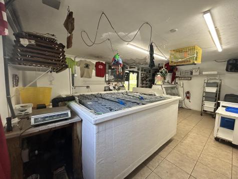 208 New Road Arundel ME 04046