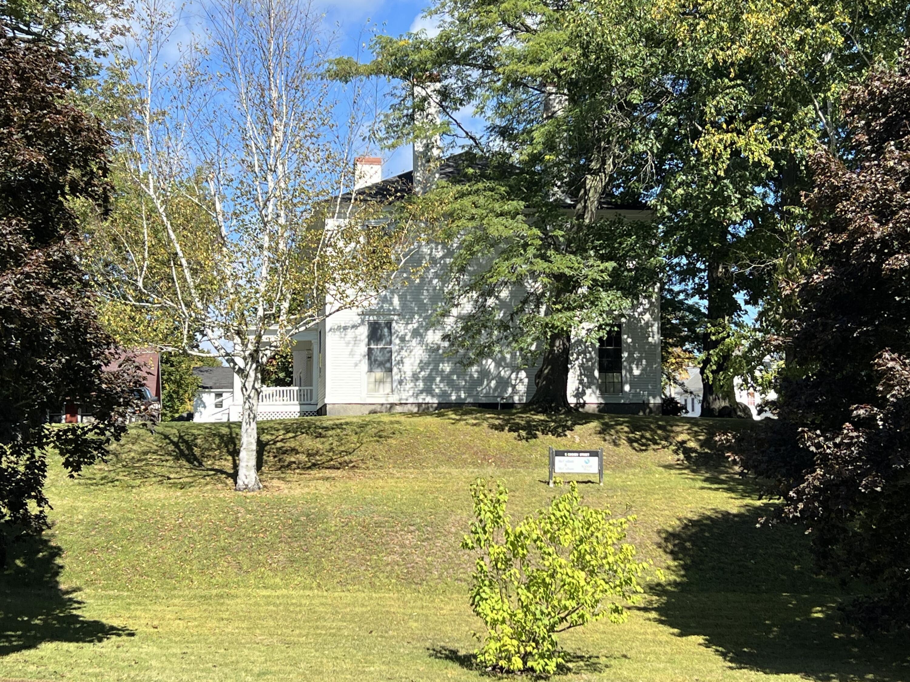 8 Crosby Street Augusta ME 04330