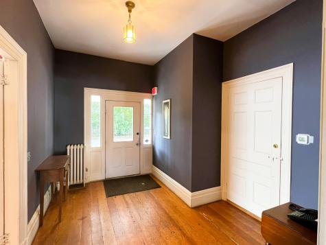 8 Crosby Street Augusta ME 04330