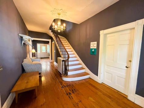 8 Crosby Street Augusta ME 04330