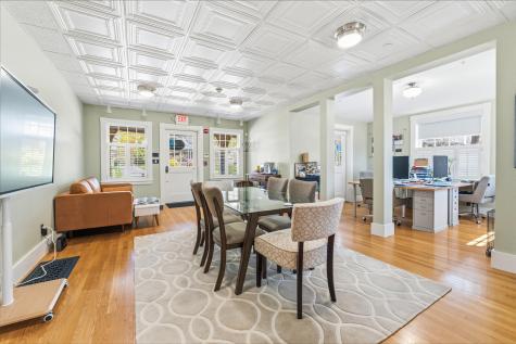 439 York Street York ME 03911