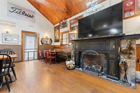 52 Post Road Wells ME 04090