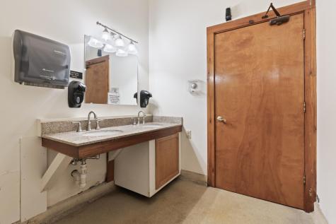 52 Post Road Wells ME 04090