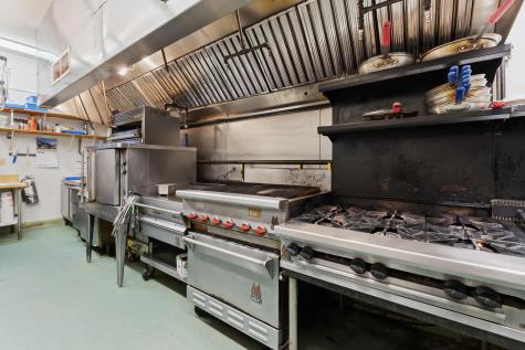 52 Post Road Wells ME 04090