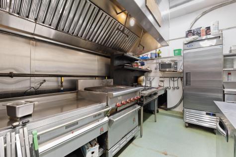 52 Post Road Wells ME 04090