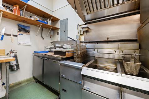 52 Post Road Wells ME 04090