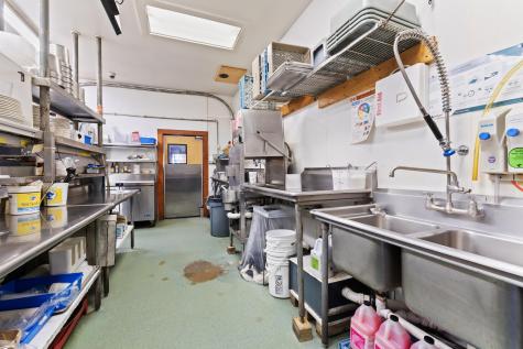 52 Post Road Wells ME 04090