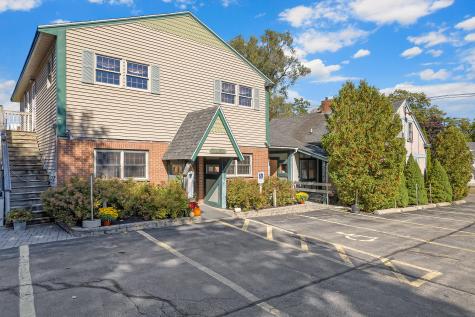 52 Post Road Wells ME 04090