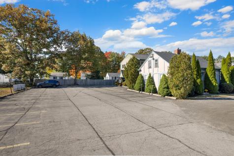 52 Post Road Wells ME 04090