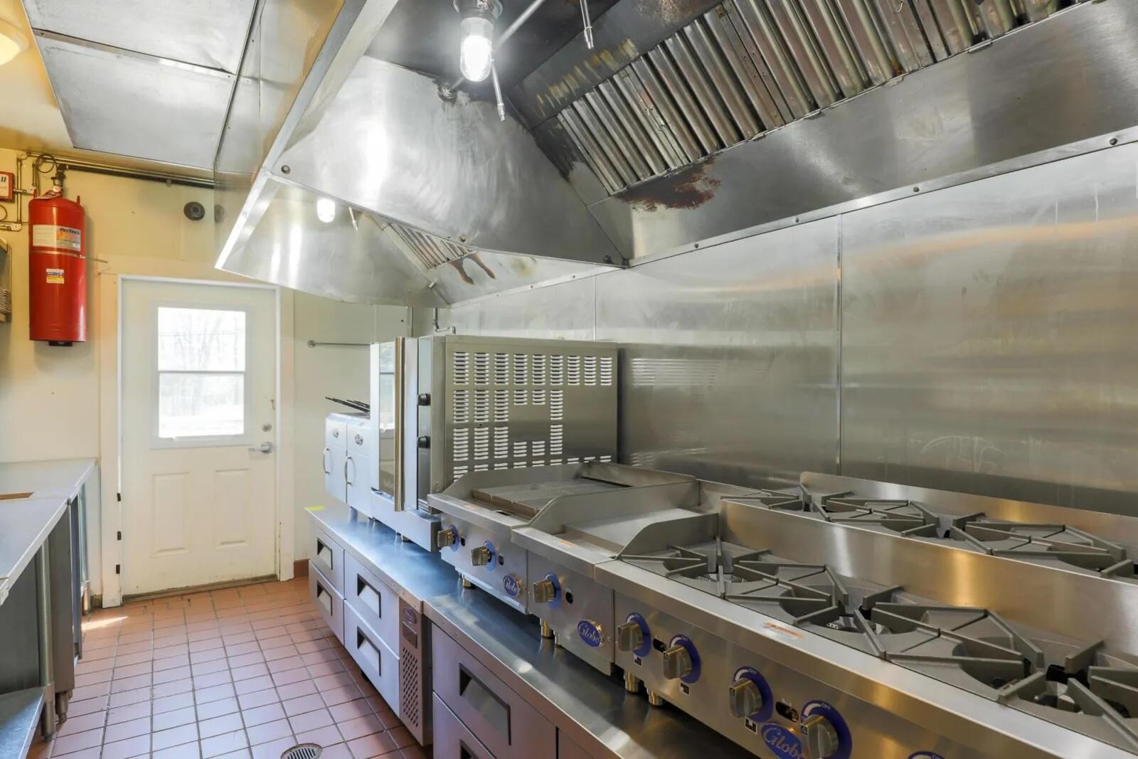2477 Bristol Road Bristol ME 04554