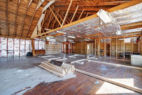 127 Gardiner Road Wiscasset ME 04578