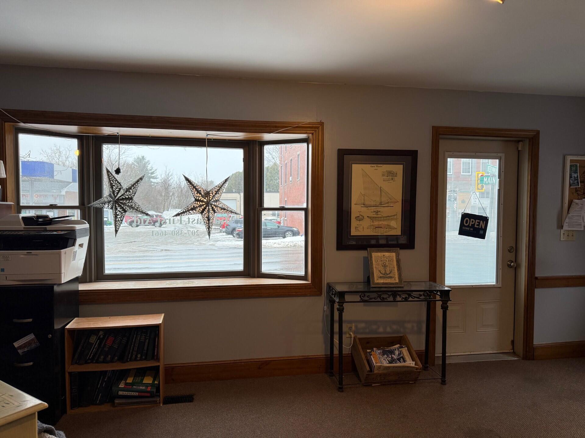 145 Main Street Thomaston ME 04861