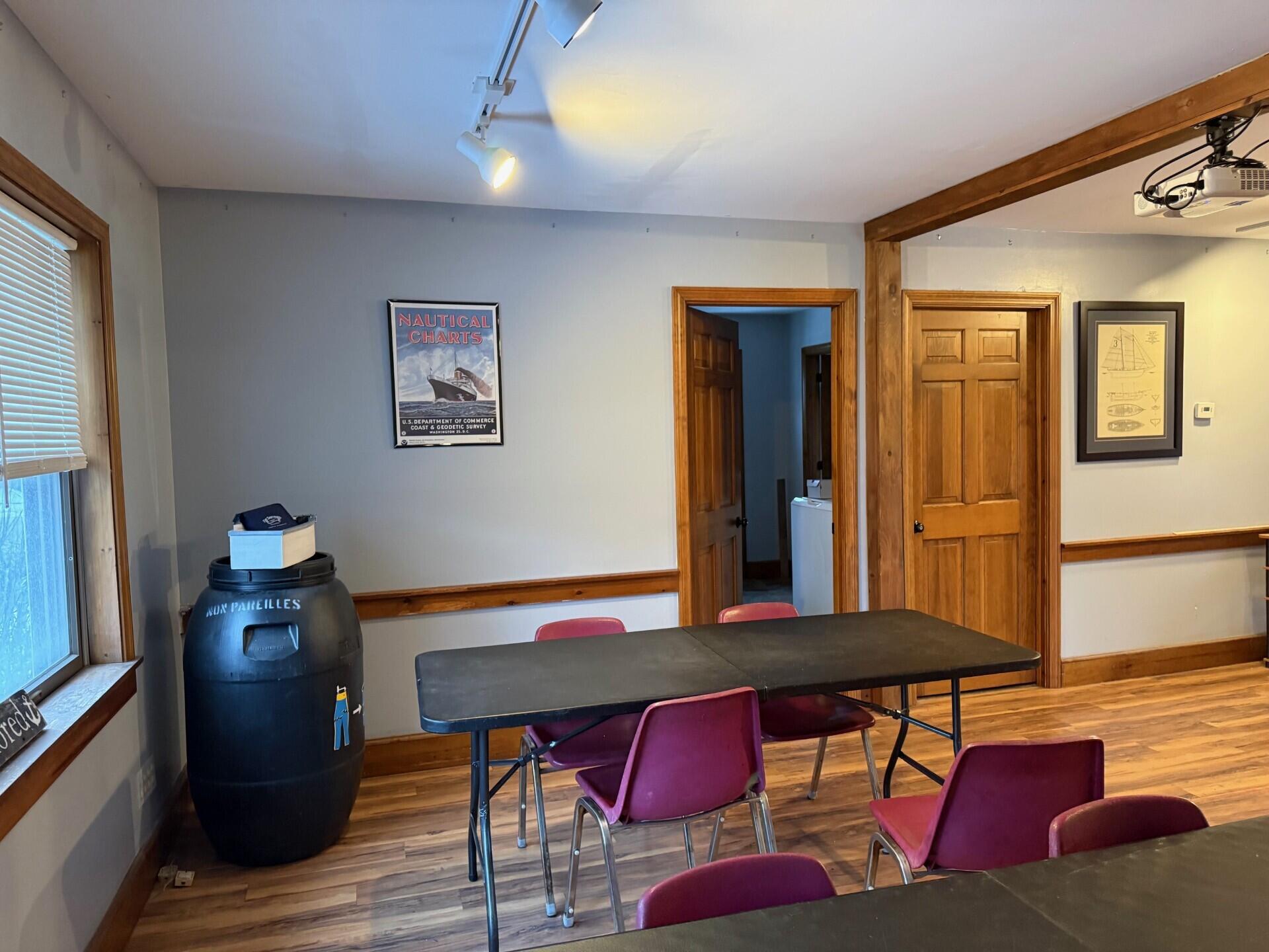 145 Main Street Thomaston ME 04861