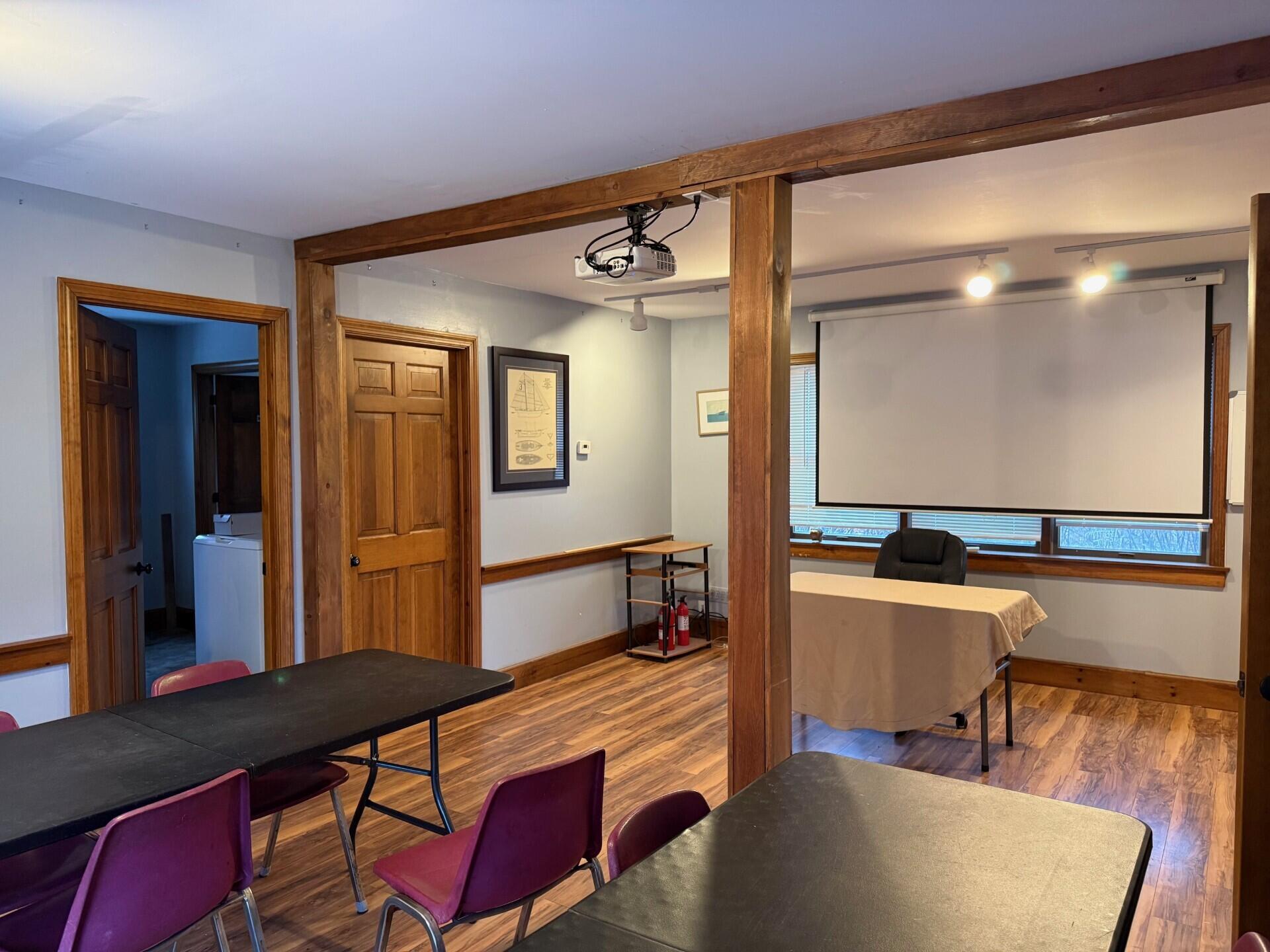 145 Main Street Thomaston ME 04861