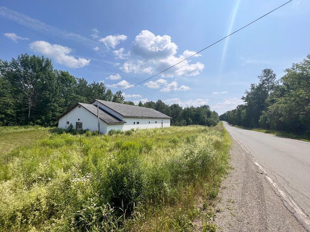 1050 Springfield Road Danforth ME 04424