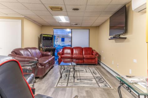 270 High Street Ellsworth ME 04605