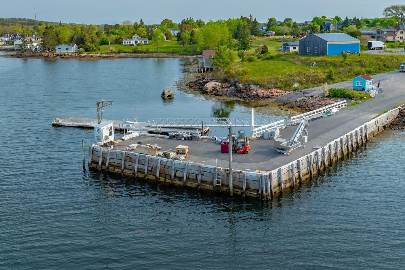 88 Sargent Street Winter Harbor ME 04693