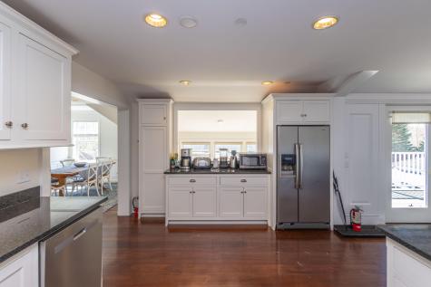 48 Washington Street Camden ME 04843