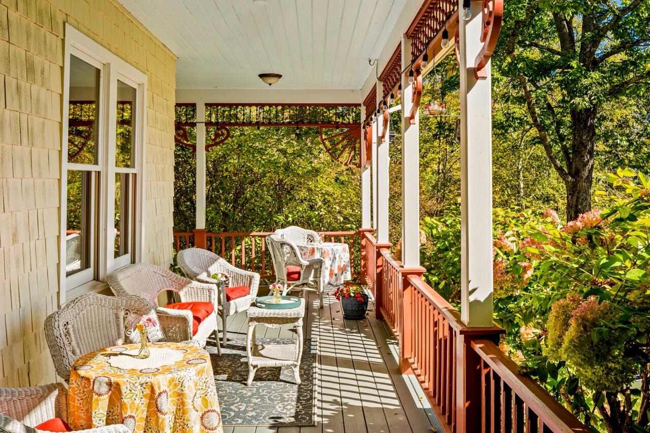 33 Sea View Drive Lincolnville ME 04849