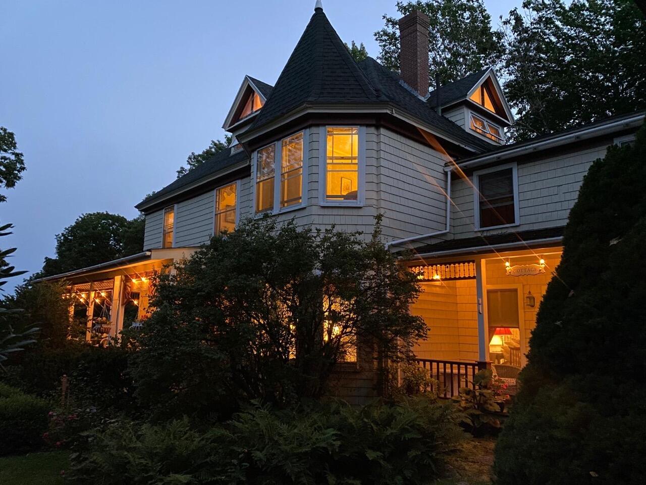 33 Sea View Drive Lincolnville ME 04849