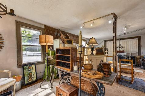2100 U.s. 1 Sullivan ME 04684