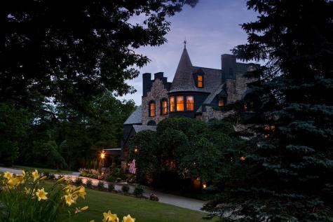 63 High Street Camden ME 04843