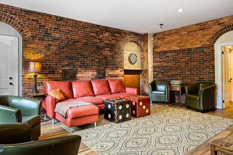 63 High Street Camden ME 04843