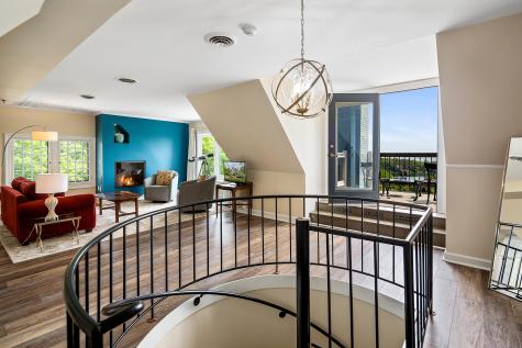 63 High Street Camden ME 04843