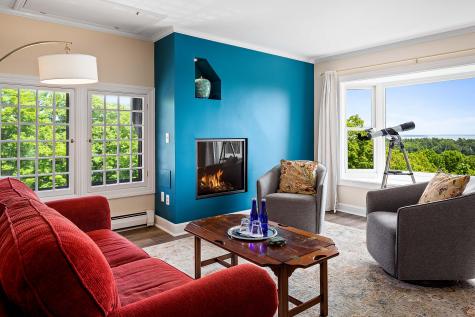 63 High Street Camden ME 04843