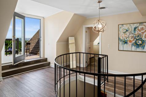 63 High Street Camden ME 04843