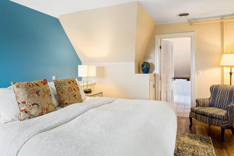 63 High Street Camden ME 04843