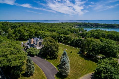 63 High Street Camden ME 04843