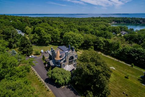 63 High Street Camden ME 04843