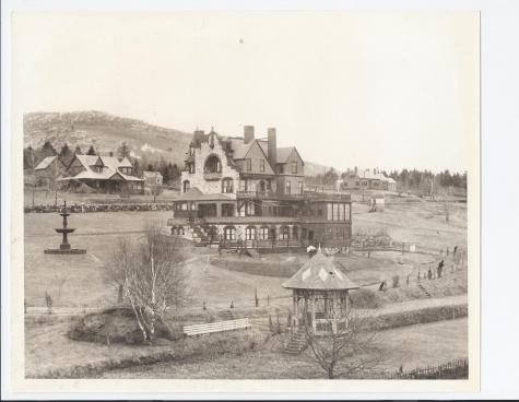 63 High Street Camden ME 04843