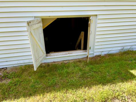 658 Tremont Road Tremont ME 04612