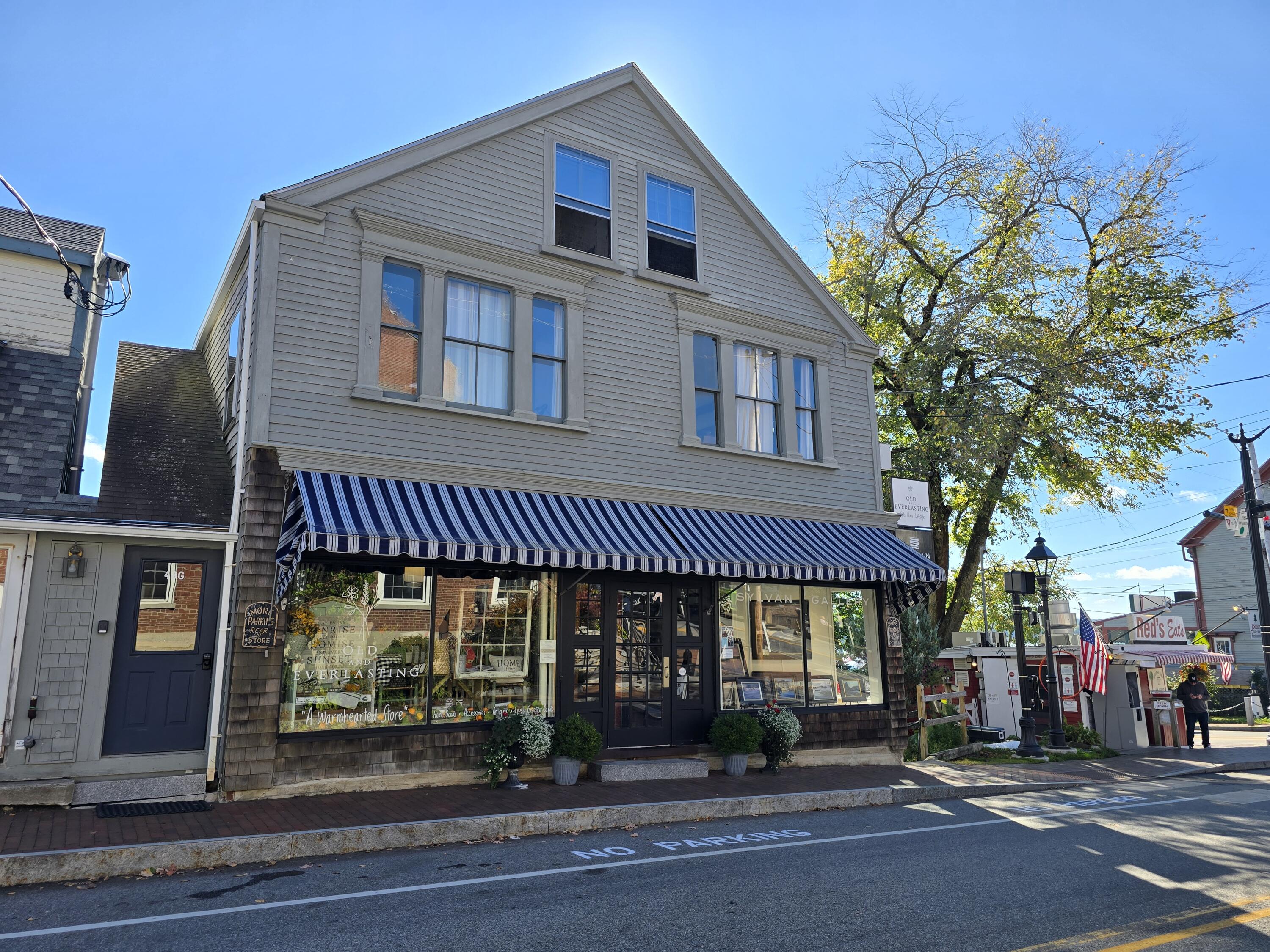 49 Water Street Wiscasset ME 04578