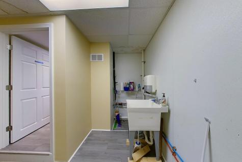 539 Washington Street N Auburn ME 04210