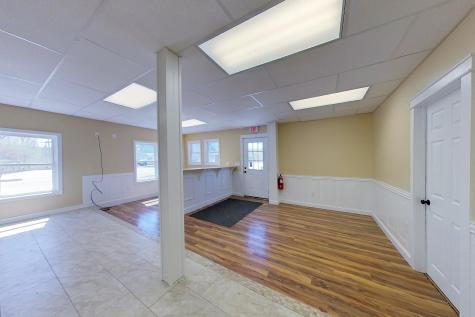 539 Washington Street N Auburn ME 04210