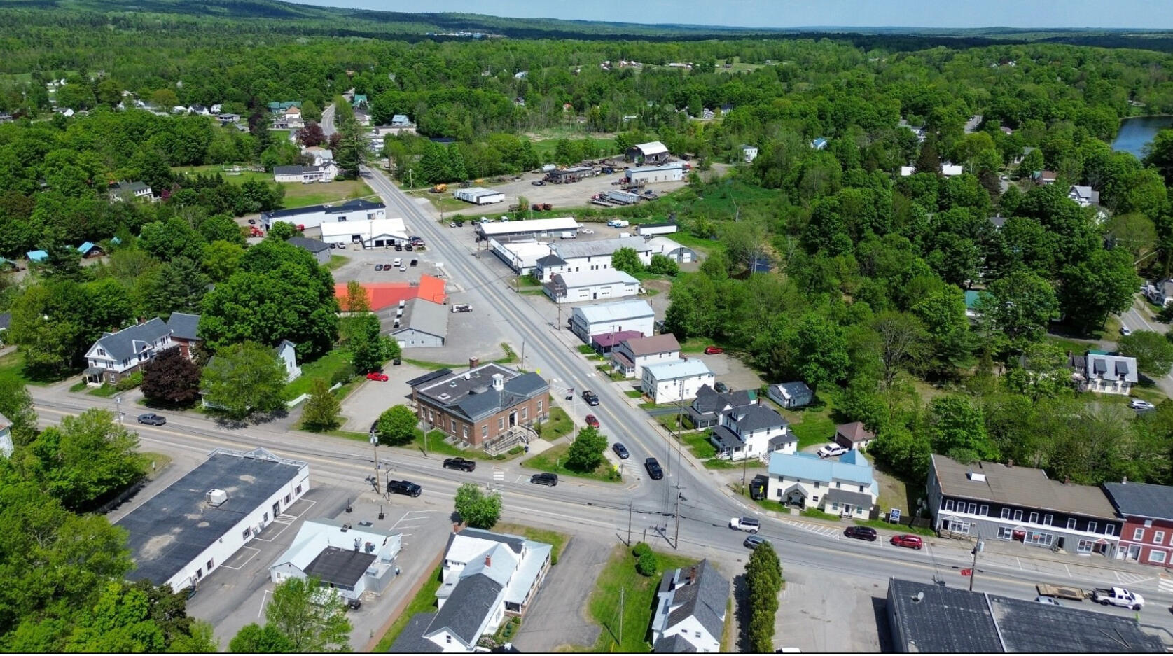 13 Summer Street Dover-foxcroft ME 04426