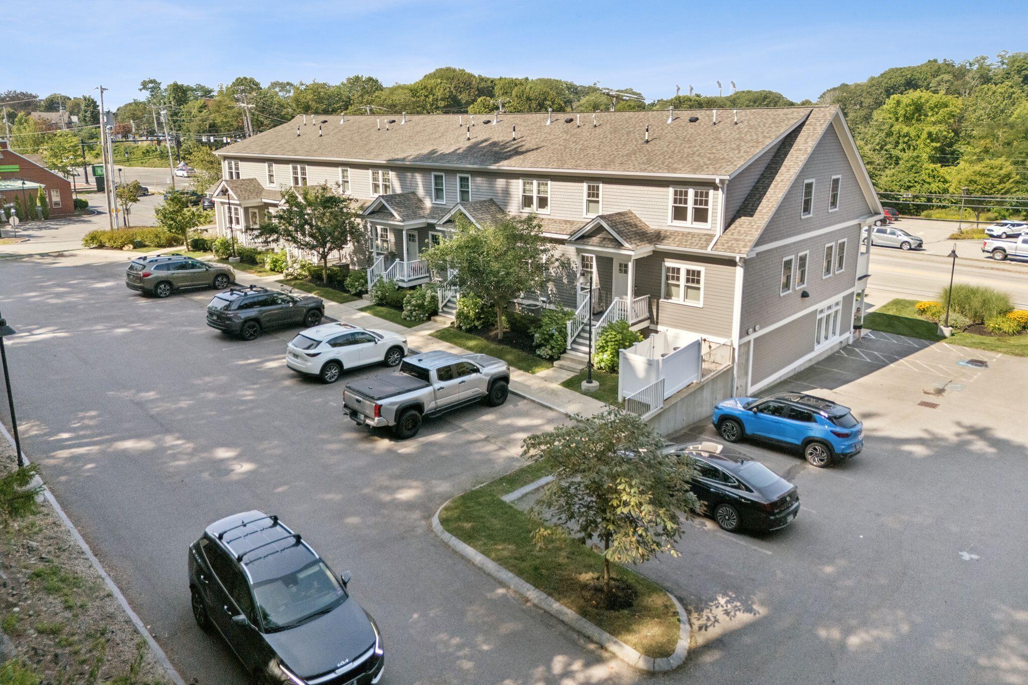 42 State Road Kittery ME 03904