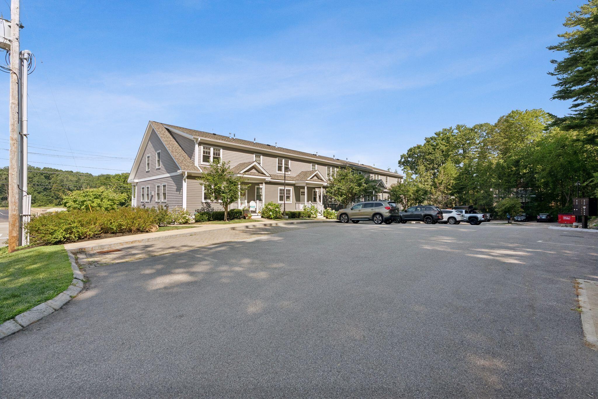 42 State Road Kittery ME 03904