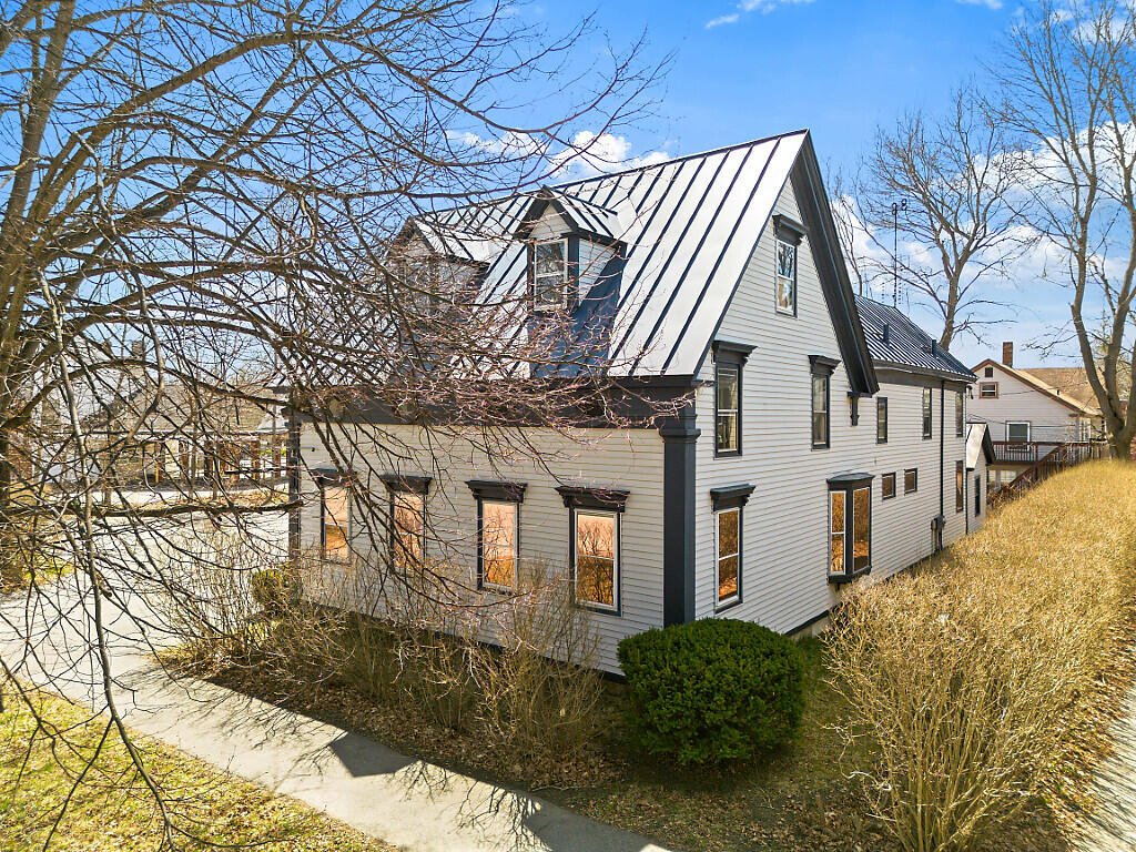 56 Winthrop Street Augusta ME 04330