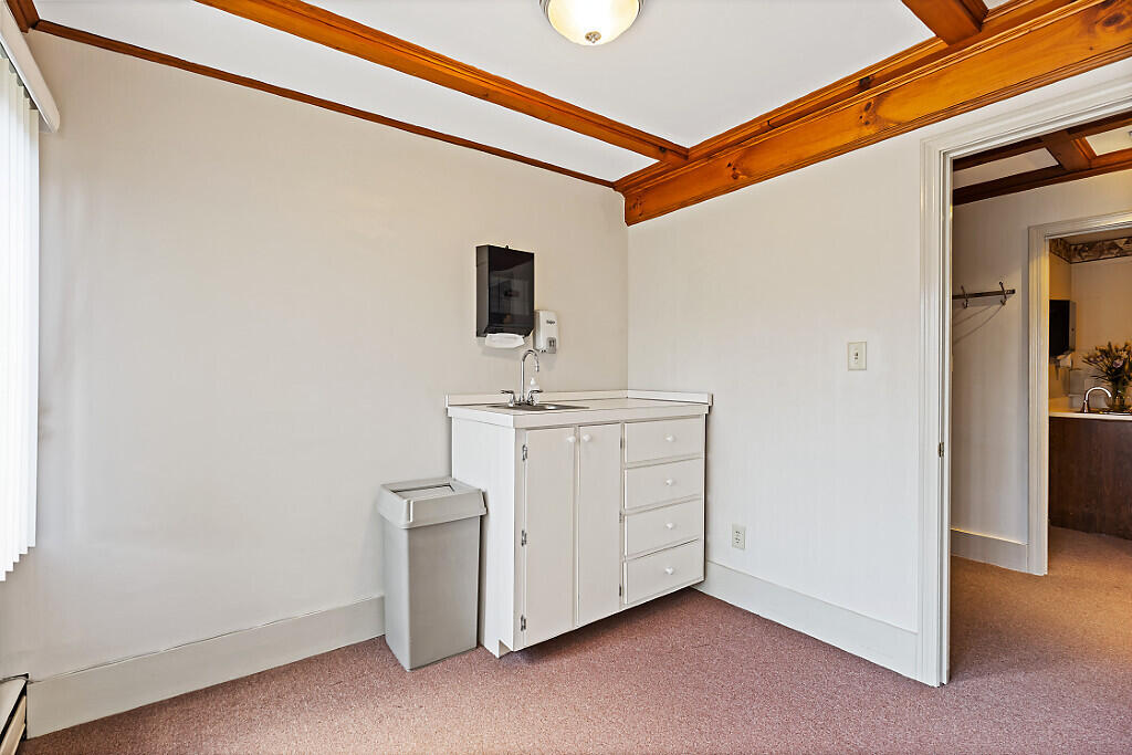 56 Winthrop Street Augusta ME 04330
