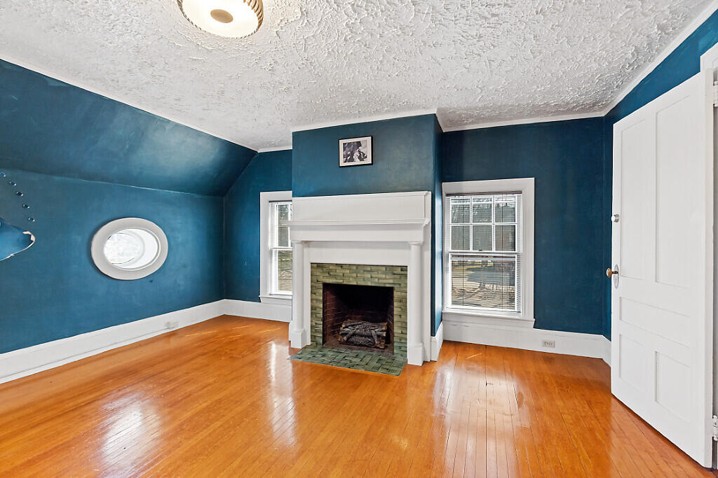 56 Winthrop Street Augusta ME 04330