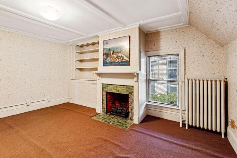 56 Winthrop Street Augusta ME 04330