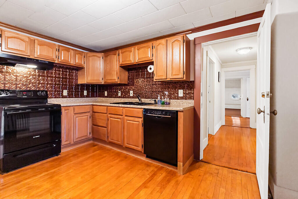 56 Winthrop Street Augusta ME 04330