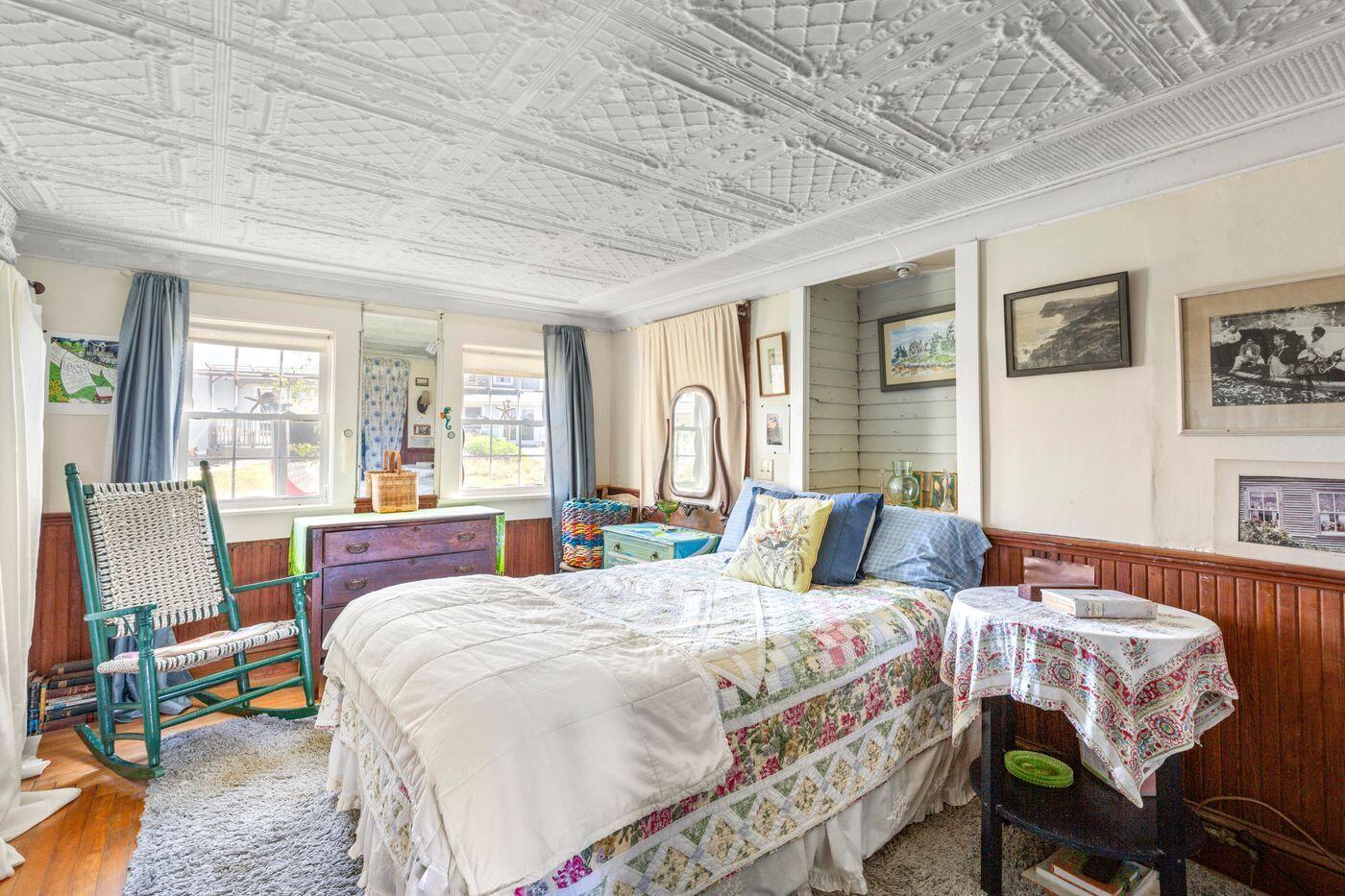 5 Wharf Hill Road Monhegan Island Plt ME 04852