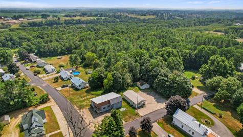 47 Bray Avenue Fairfield ME 04937